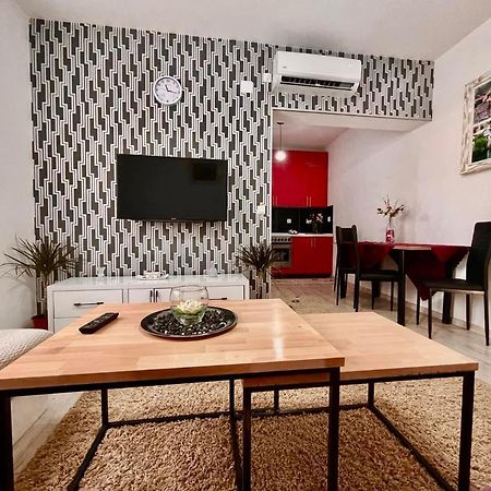 Apartment Adel Mostar Zewnętrze zdjęcie