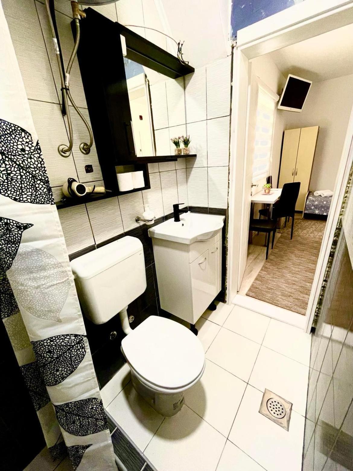Apartment Adel Mostar Zewnętrze zdjęcie